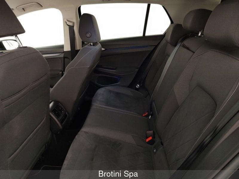 Volkswagen Golf Golf 1.5 TGI DSG Style