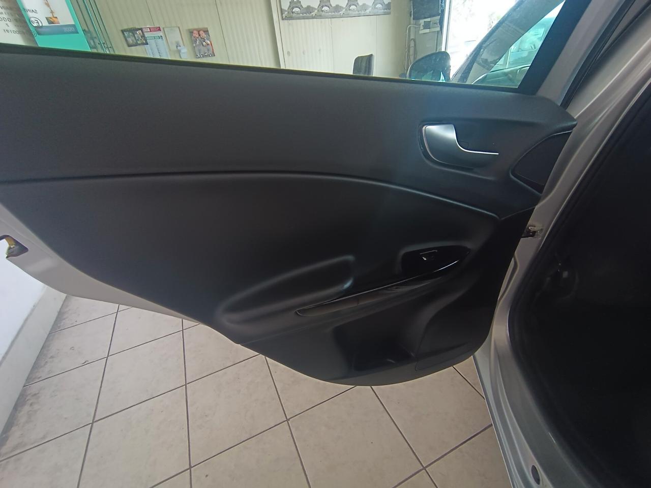 Alfa Romeo Giulietta 1.6 JTDm-2 105 CV Progression