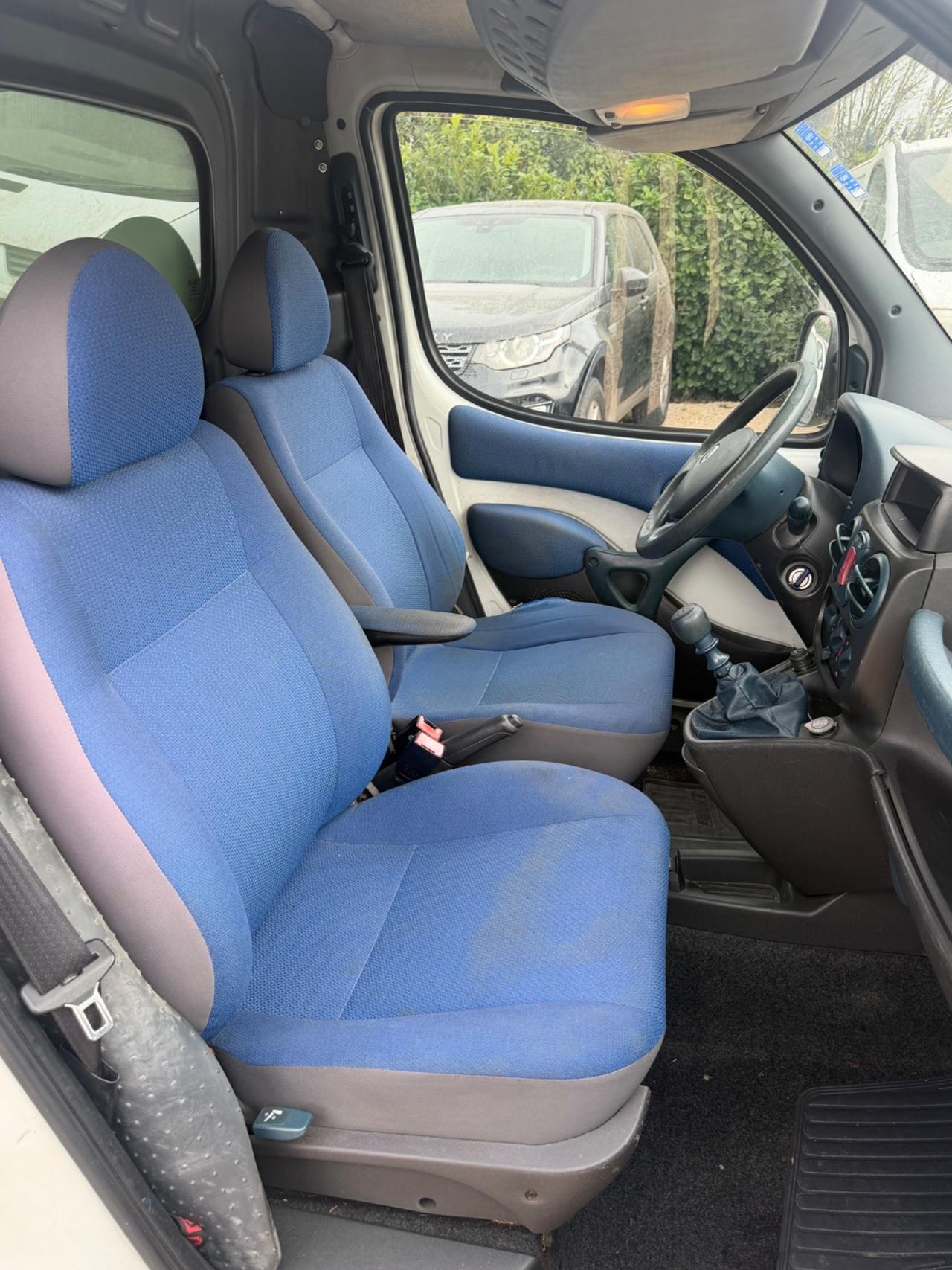 Fiat Doblo 1.6i 16V bipower cat SX