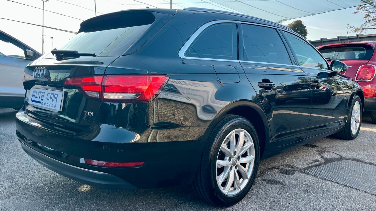 Audi A4 Avant 35 2.0 tdi Business Sport 150cv s-tronic " PERFETTA IN TUTTO "