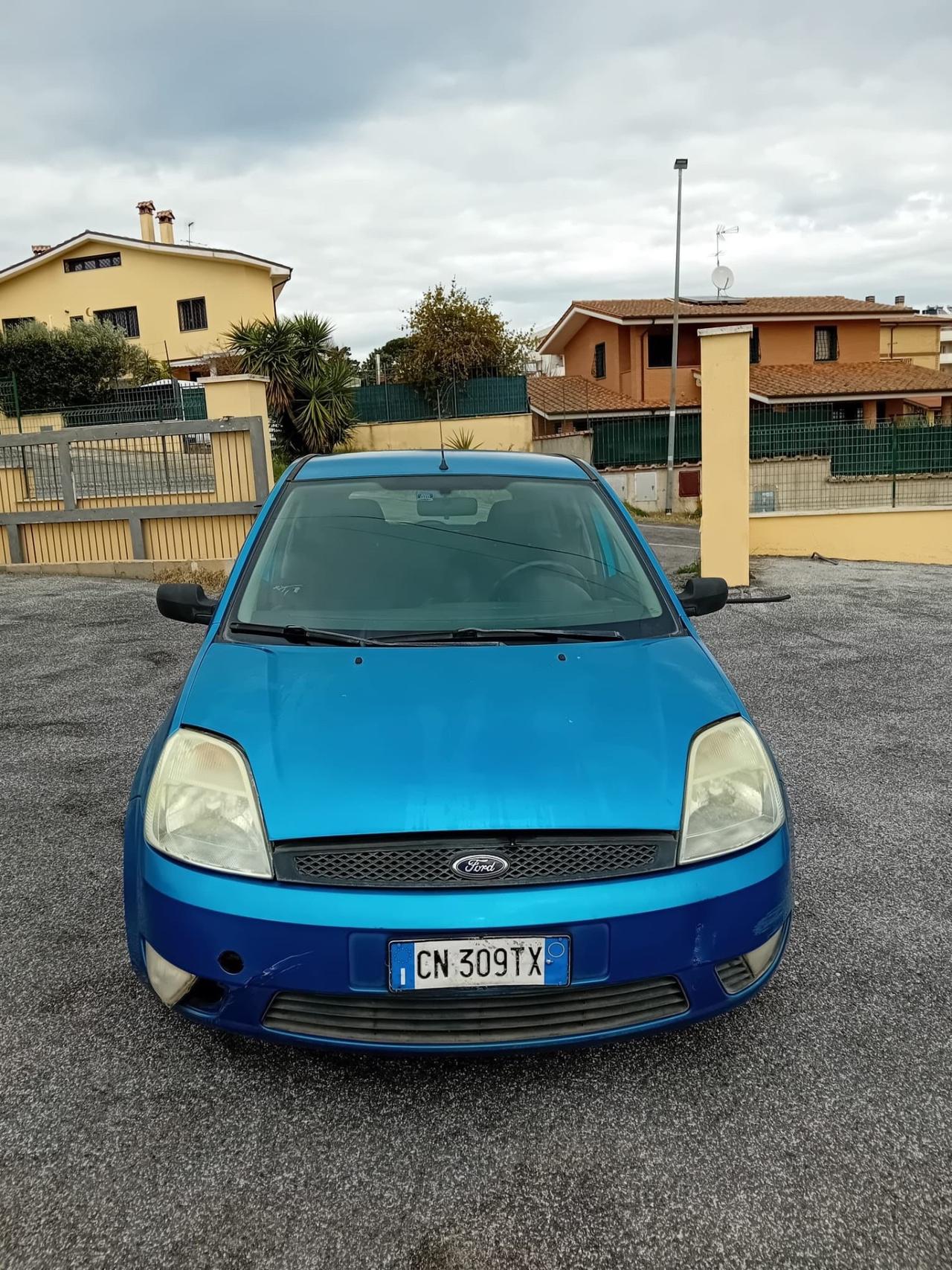 Ford Fiesta 1.2 16V 5p. Ghia