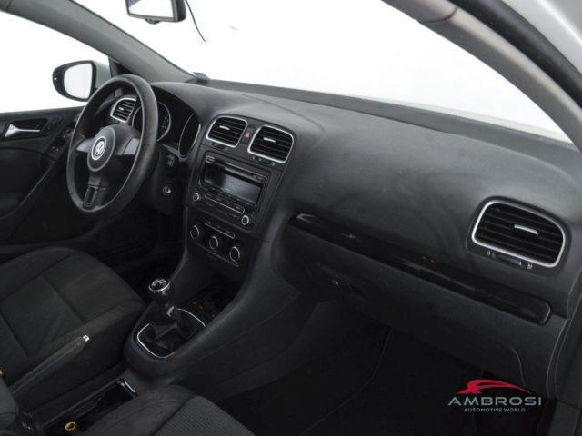 VOLKSWAGEN Golf 1.6 5p. Highline BiFuel - PER OPERATORI DEL SETTOR