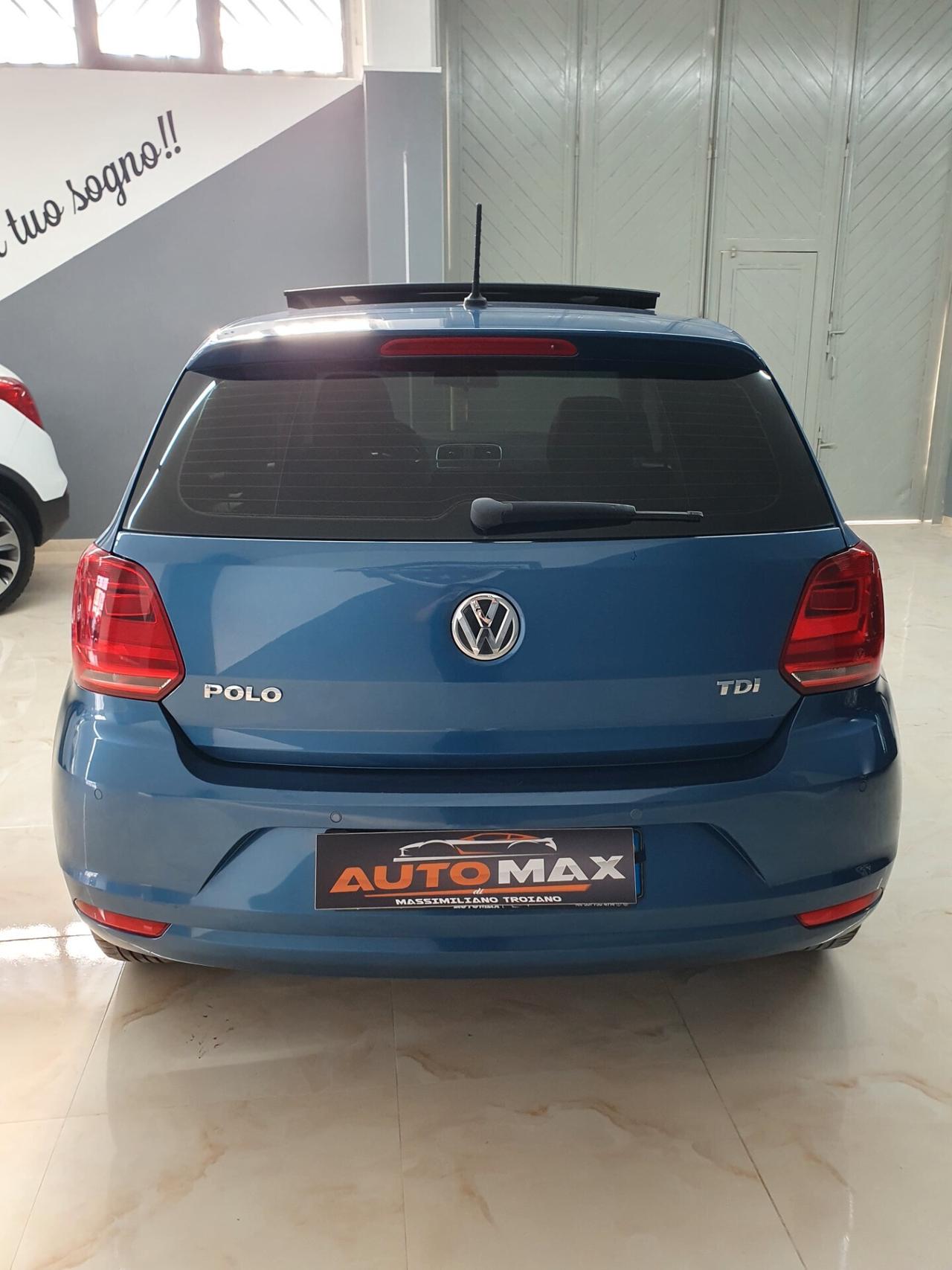 Volkswagen Polo 1.4 TDI 75cv Comfortline 2015