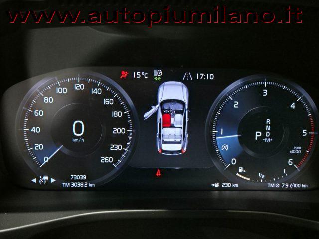 VOLVO XC40 D4 AWD Geartronic Inscription