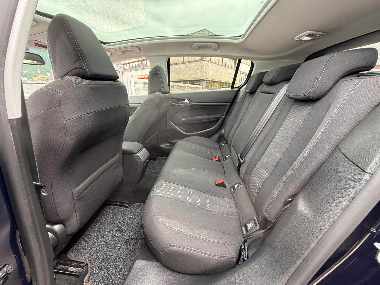 Peugeot 308 1.2BENZINA 130CV GT Line