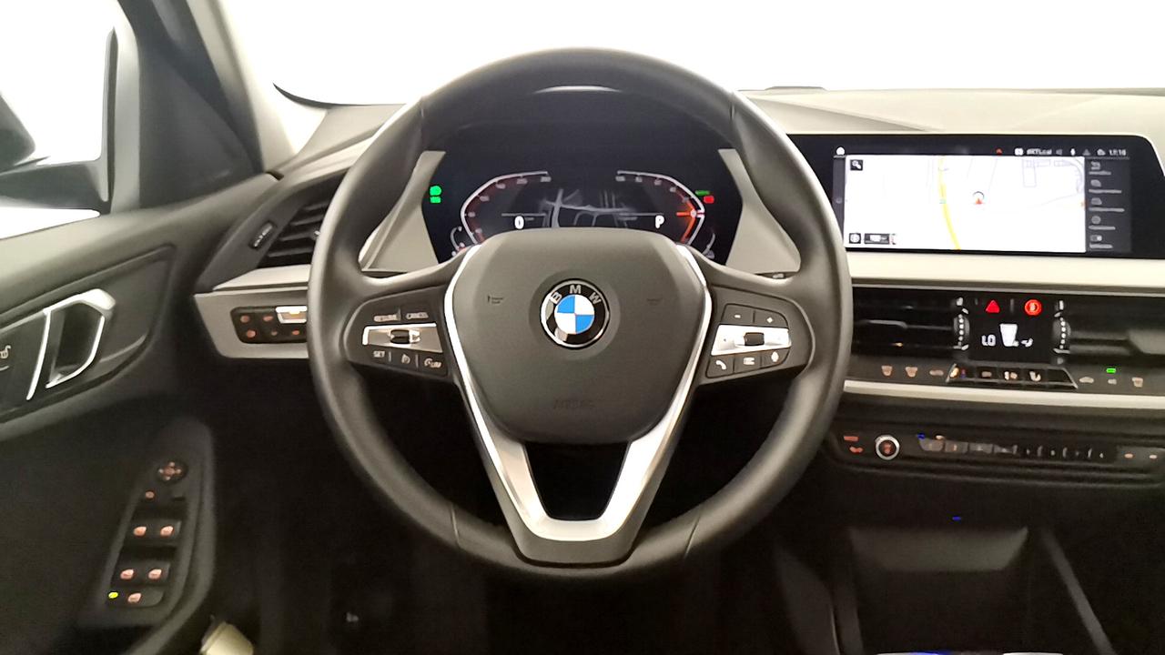 BMW Serie 1 F40 - 118i Msport Exterior 136cv auto