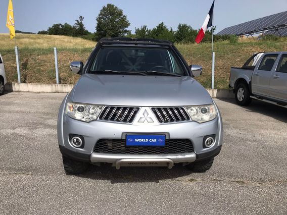 Mitsubishi L200 d.cab 2.5 di-d Intense 136 cv