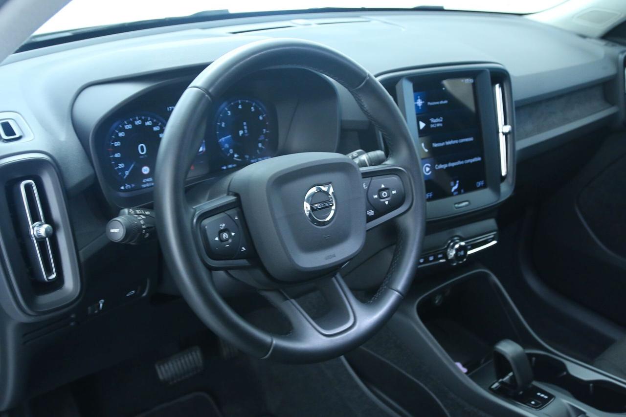 VOLVO XC40 1.5 Benz 129CV AUTO MOMENTUM CORE