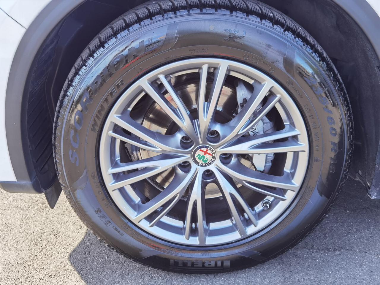 Alfa Romeo Stelvio 2.2 TD 190 CV AT8 Q4 Business