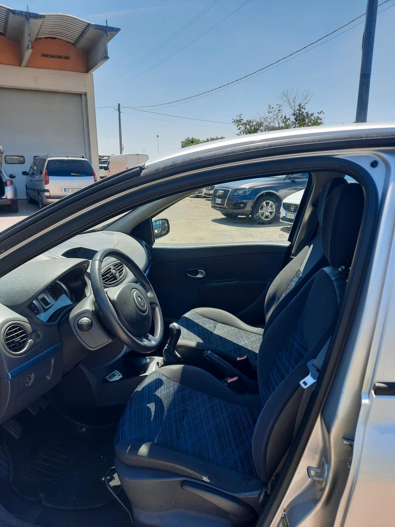 Renault Clio 1.5 dCi 70CV 5 porte UNICO. PRO