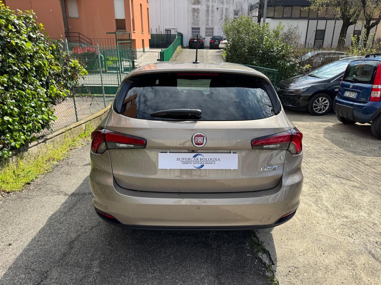 Fiat Tipo 1.6 Mjt S&S SW Lounge Euro 6Dtemp