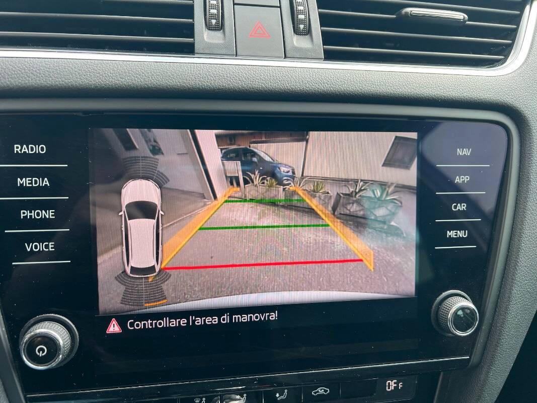 Skoda Octavia Wagon 1.5 g-tec Executive 130cv dsg