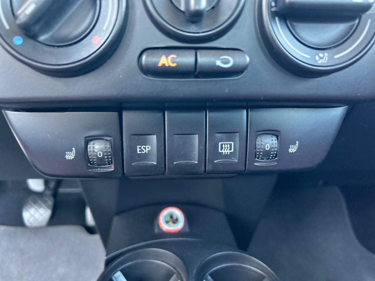 Volkswagen New Beetle 1.6 Benzina