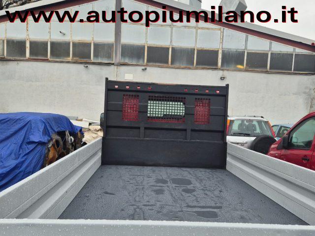 NISSAN Cabstar 35.13 2.5 TDI 130CV PC-RG Cabinato Comfort