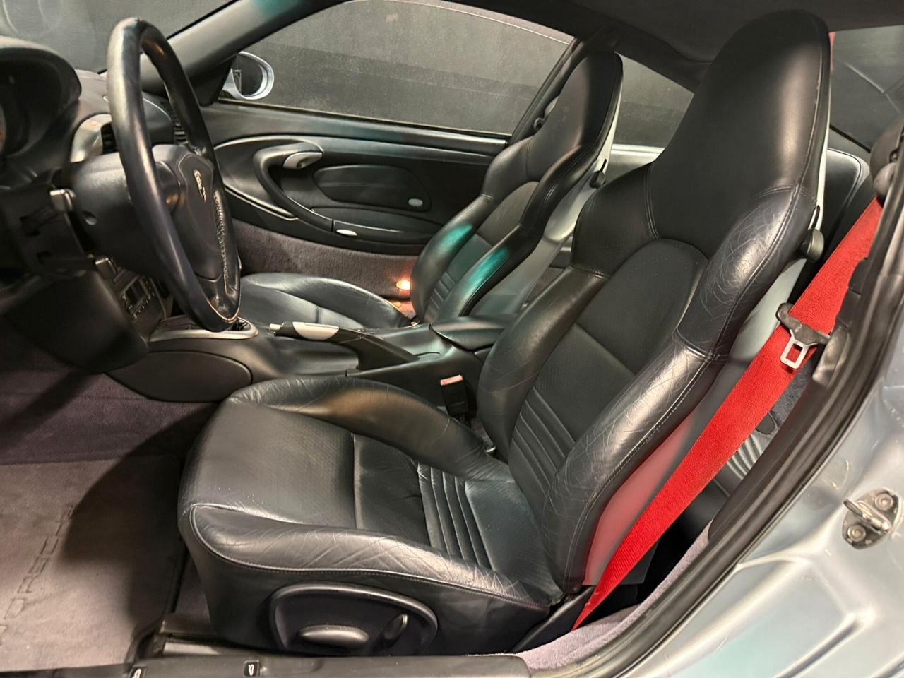 Porsche 996 Turbo Coupé asi