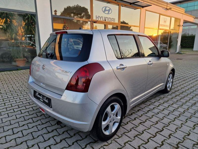 Suzuki Swift Swift 1.3 GPL 5p.