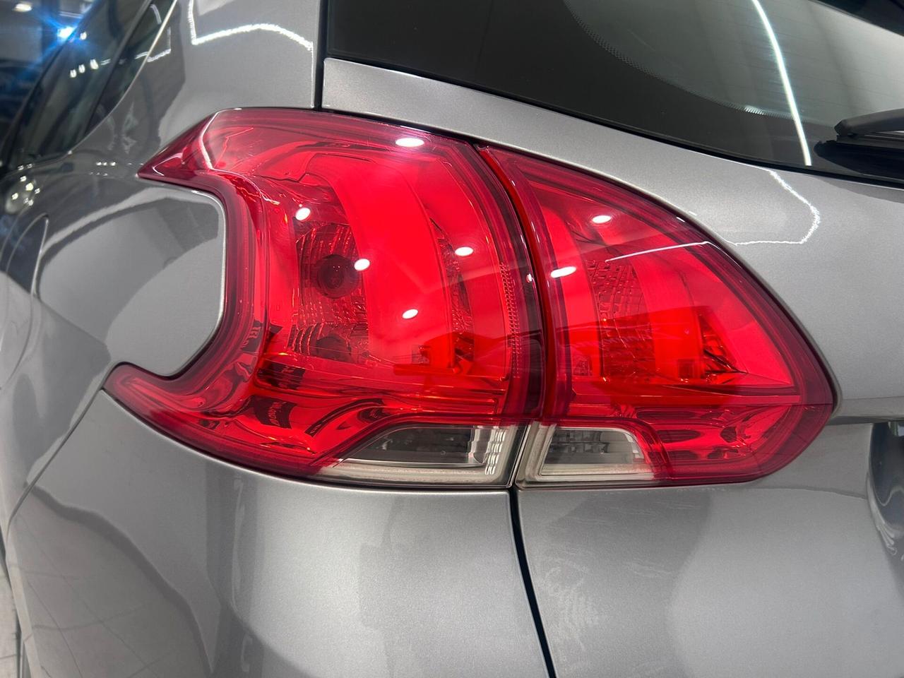 Peugeot 2008 1.6 HDi 92CV S&S Allure 2014