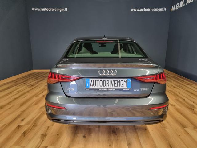 AUDI A3 Sedan 35 TFSI S tronic Business Advanced