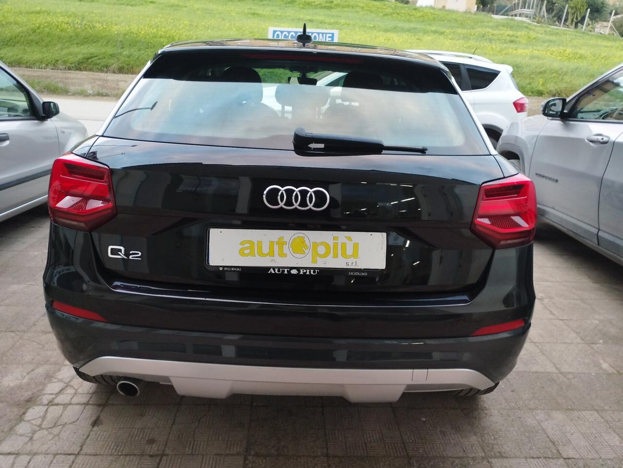 Audi Q2 30 TDI S tronic Identity Black