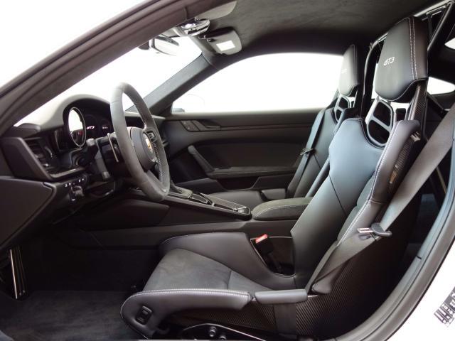 Porsche 992 911 Coupe 4.0 GT3 ClubSport aut 500km
