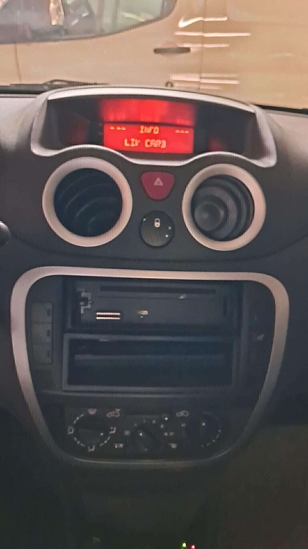 Citroen C3 1.1 Exclusive Style Bi Energy G OK NEO