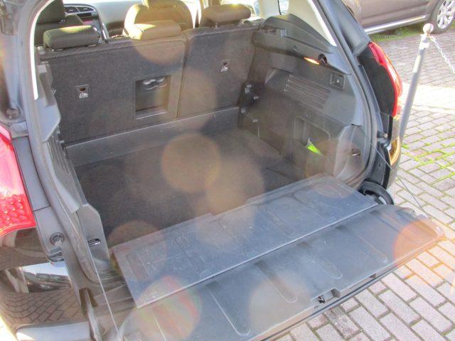 PEUGEOT 3008 1.6 HDi 110CV cambio robotizzato Outdoor