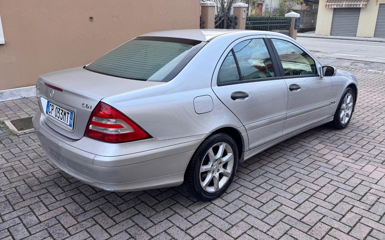 Mercedes-benz C 200 CDI Ok Neopatentati