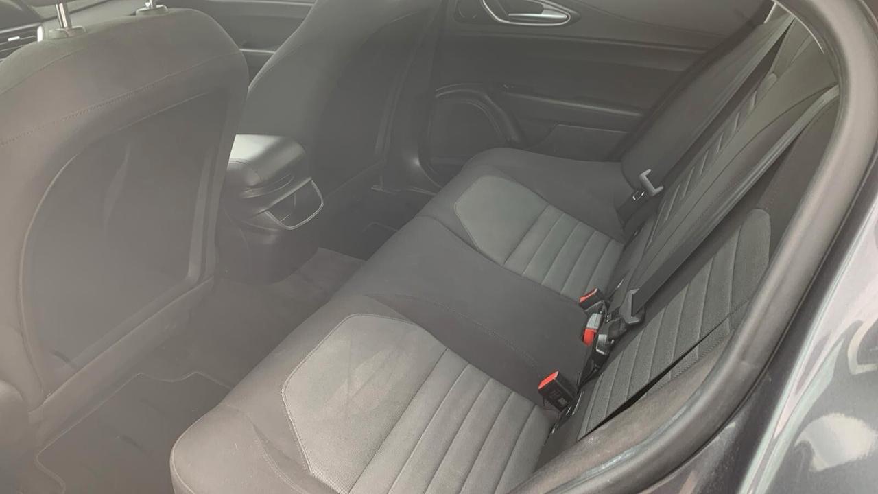 Alfa Romeo Giulia 2.2D 2019