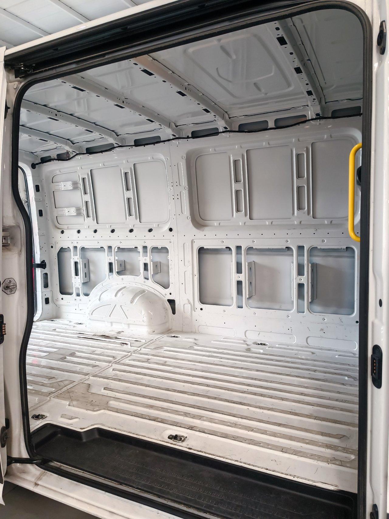 VOLKSWAGEN Crafter 30 2.0 tdi 140cv L3H3