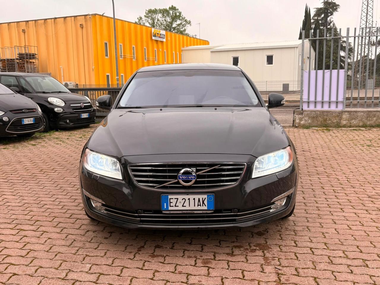 Volvo S80 2.4 D5 205 CV Geartronic Momentum