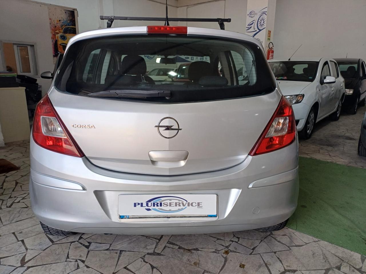 Opel Corsa 1.3 diesel 5 p Cosmo - 2010