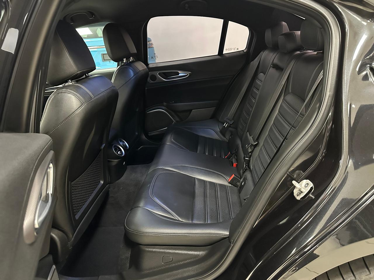 Alfa Romeo Giulia 2.2 Turbod 210 CV AT8 Q4 Veloce 2020