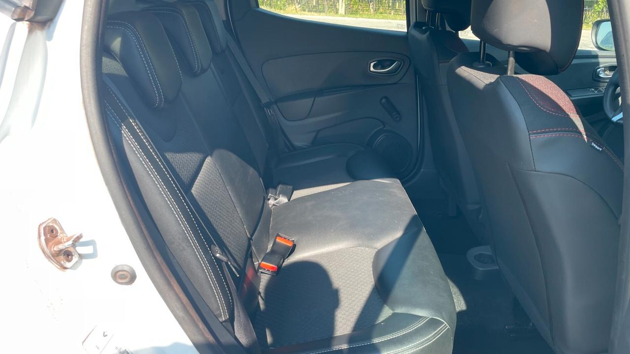 RENAULT CLIO 1.2 BENZINA 5 PORTE - 2016