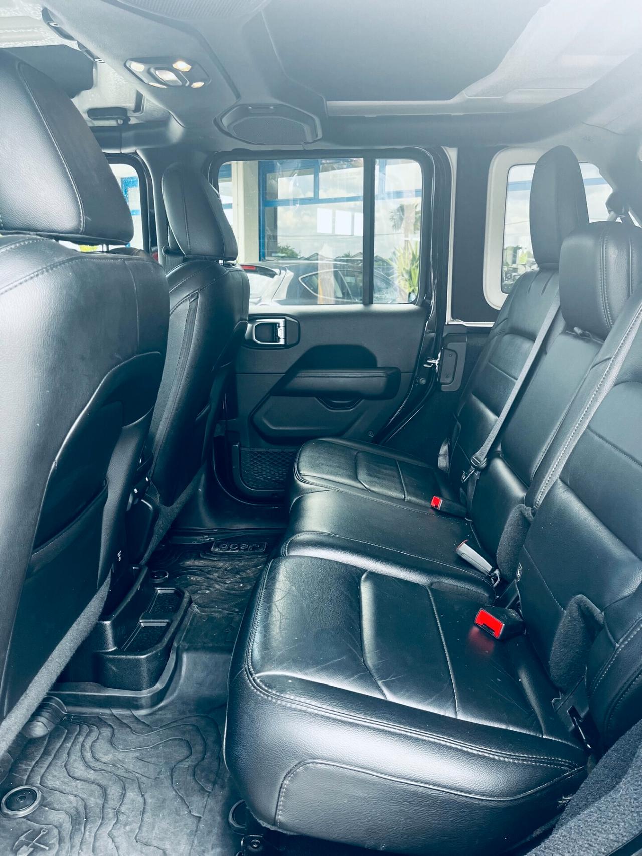 Jeep Wrangler Unlimited 2.2 Mjt II Sahara MOTORE NUOVO