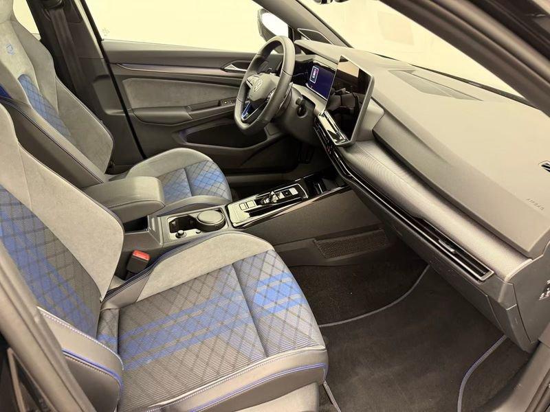 Volkswagen Golf Golf 2.0 TSI R DSG 4Motion Black Edition PERFORMANCE MATRIX LED 333 CV DCC