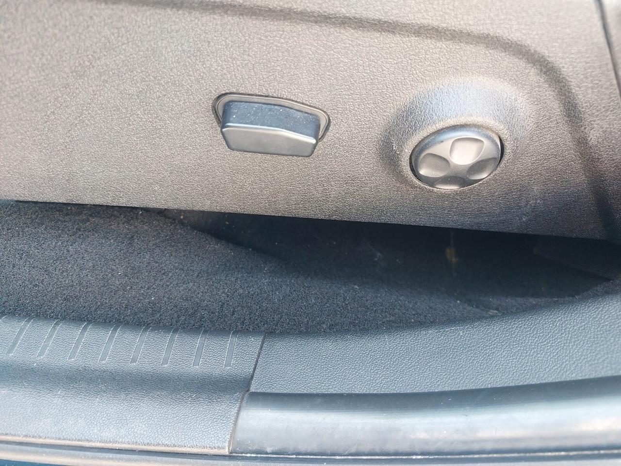Fiat Freemont 2.0 Mjt 140cv *Monitor DVD *Pelle