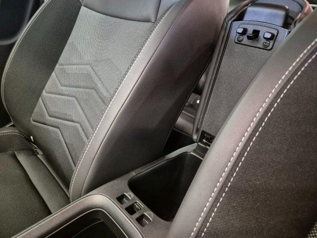 JEEP Avenger 1.2 Turbo Altitude - NEOP. - ACC/Lim - Cam - JBL