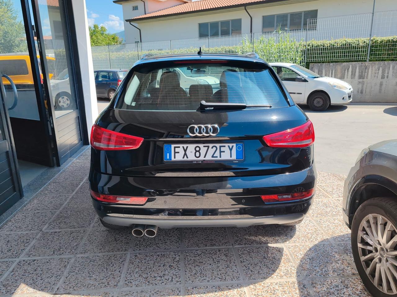 Audi Q3 2.0 TDI 150 CV Business