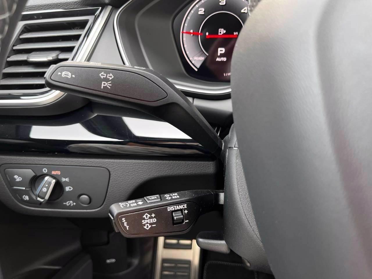 AUDI Q5 40 TDI MHEV S-TRONIC QUATTRO IDENTITY BLACK