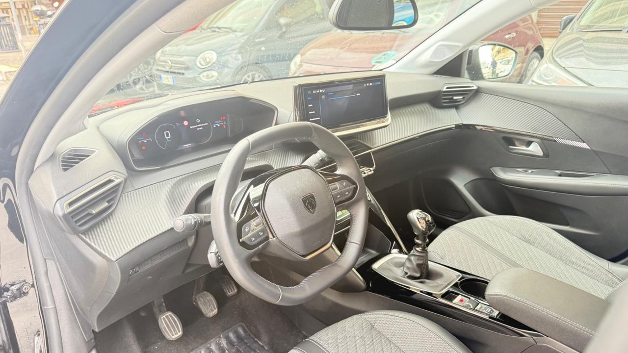 Peugeot 208 PureTech 100 Stop&Start 5 porte Allure LED NAVI CAR PLAY PELLE PDC CERCHI 17