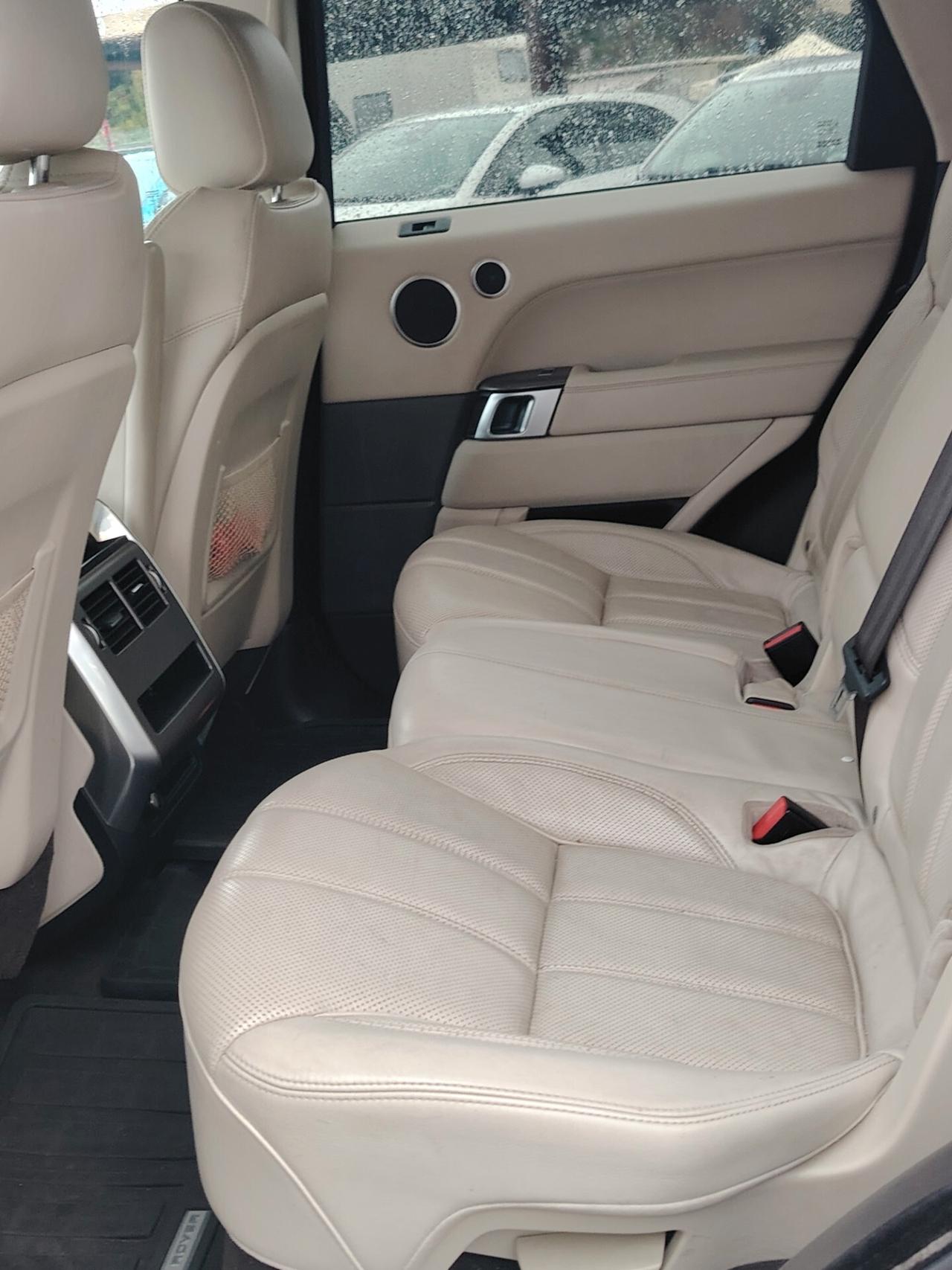 Land Rover Range Rover Sport Range Rover Sport 3.0 TDV6 HSE