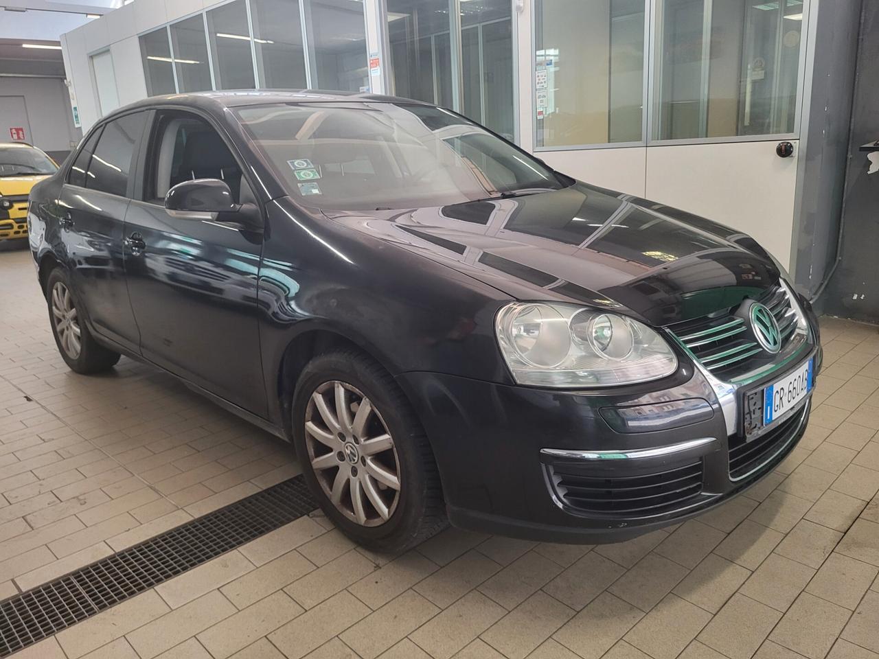 Volkswagen Jetta 1.6 Comfortline PREZZO REALE!! AUTO PERFETTAMENTE MARCIANTE!!