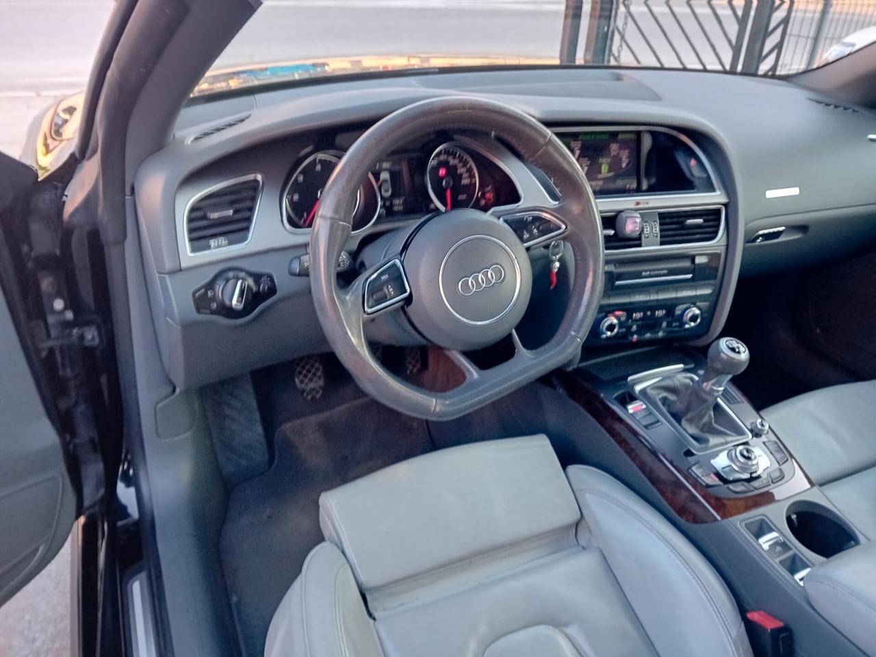 Audi A5 Cabrio 2.0 TDI clean diesel Business