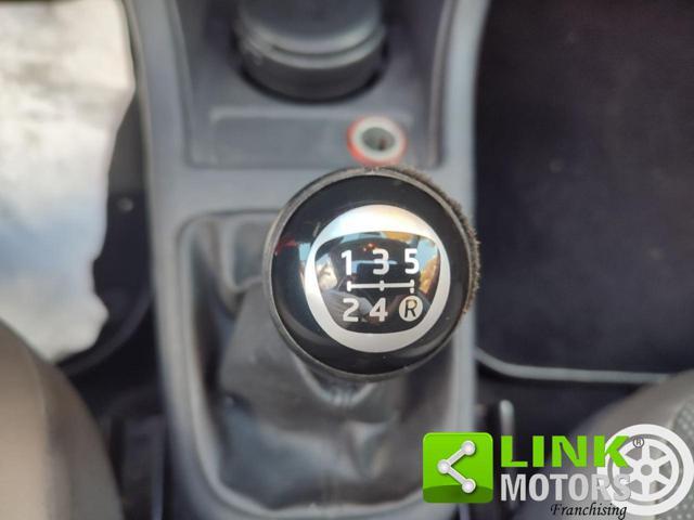 VOLKSWAGEN up! 1.0 75 CV 5 porte move up!