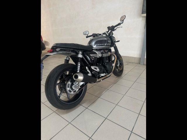 TRIUMPH Speed Twin SPEED TWEEN -