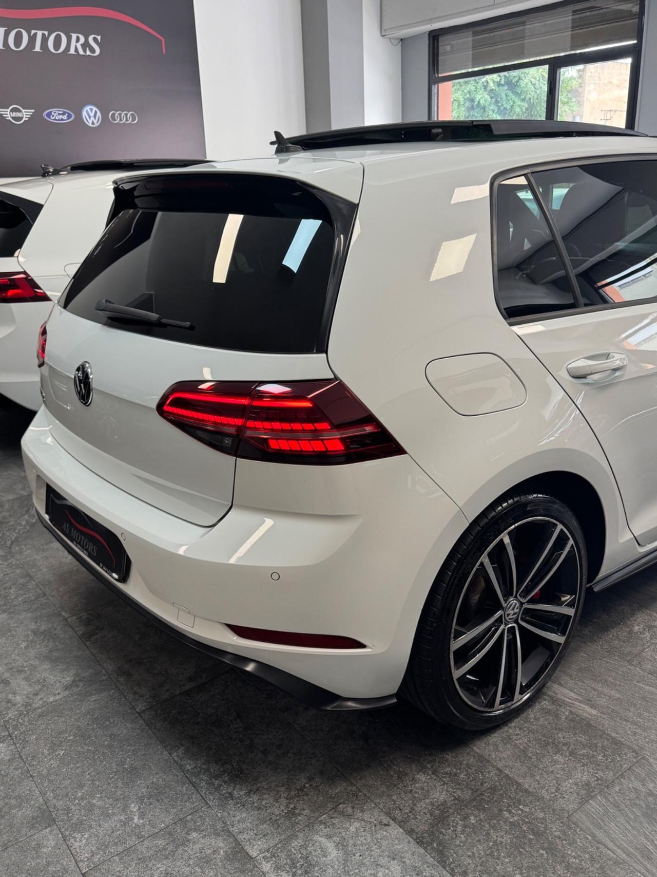 VW GOLF 7.5 GTD 2.0 184 CV TETTO APRIBILE