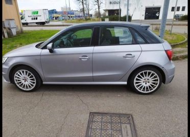 AUDI A1 SPB 1.8 TFSI S tronic S-Line Uniprop.