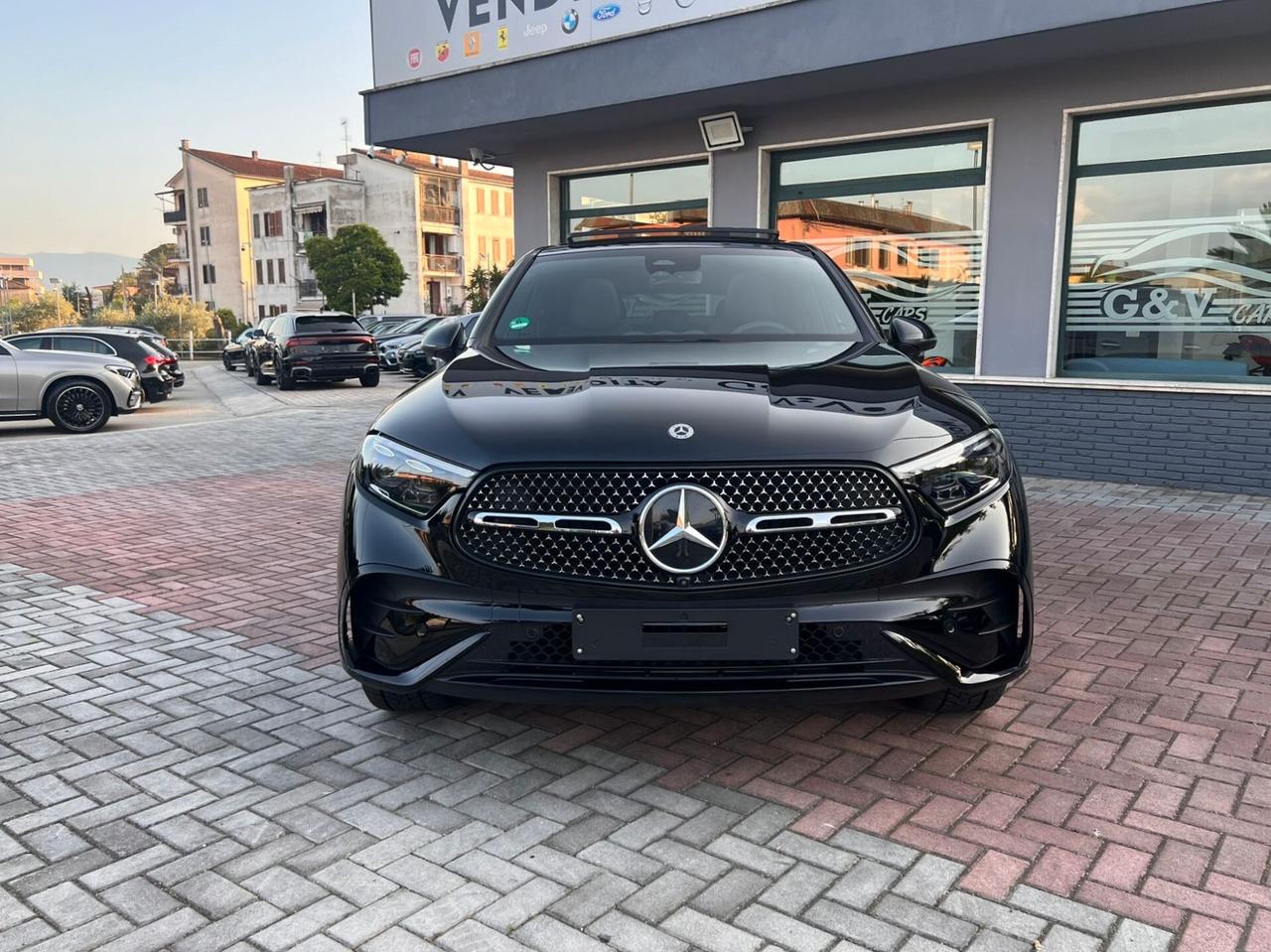 Mercedes-Benz GLC 300 d acc. €28.350 noleggio con riscatto no scoring