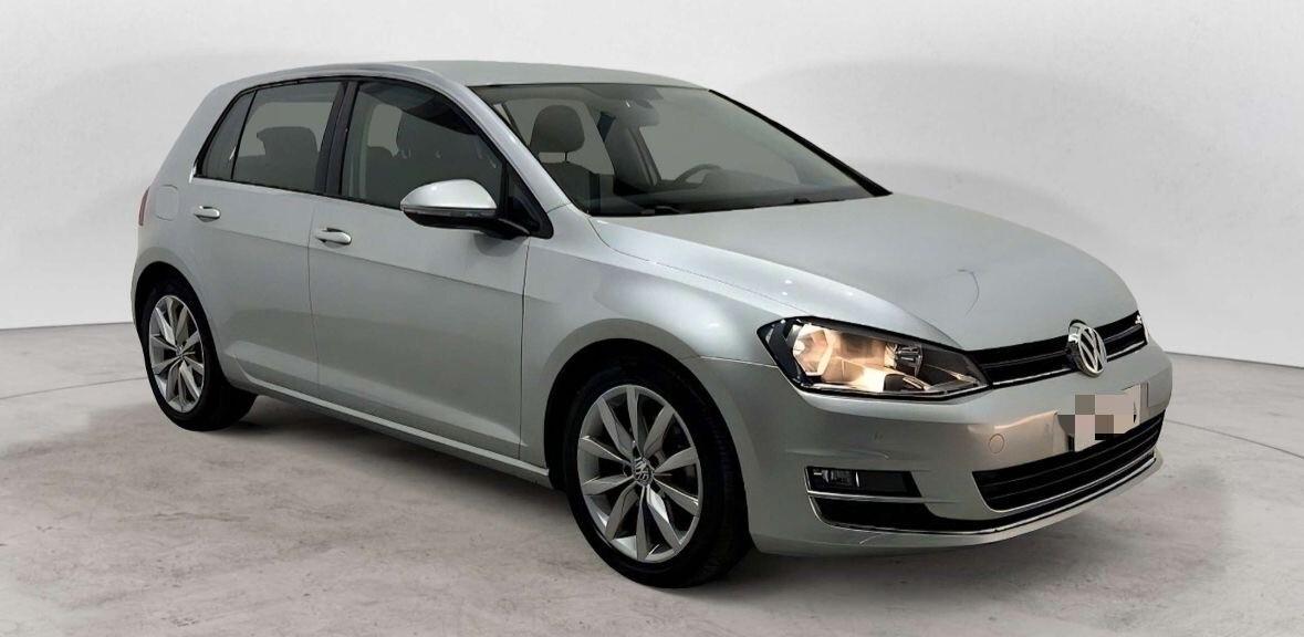Volkswagen Golf 7 / 1.6 TDI / Cambio Automatico DSG /