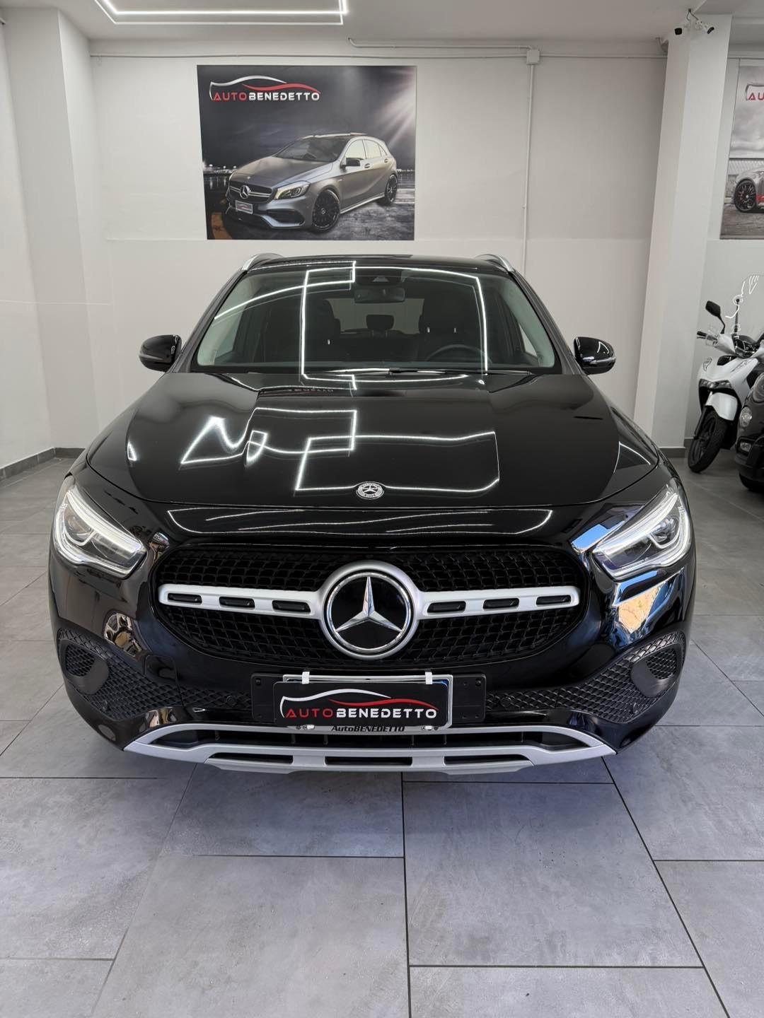 Mercedes-benz GLA 180 d Automatic Business Extra 2022